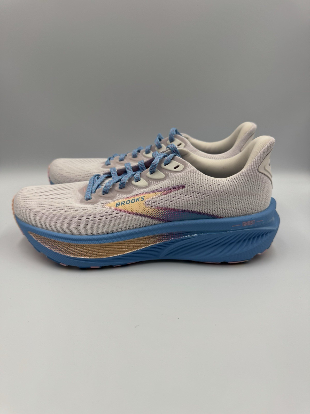 Brooks Ghost 17 ‘Mauve/Orchid/Bonnie’ Women’s Sizes 6 – 10 Running Shoes NEW NIB