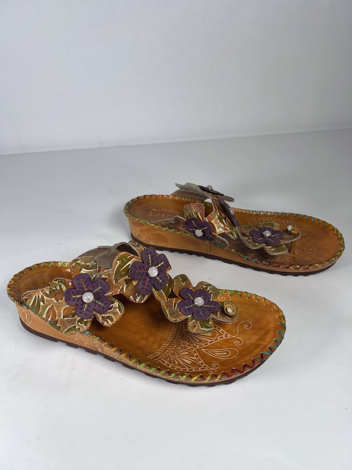 LArtiste Spring Step Crocus Womens 8.5 Floral Leather Wedge Sandals Rainbow 39