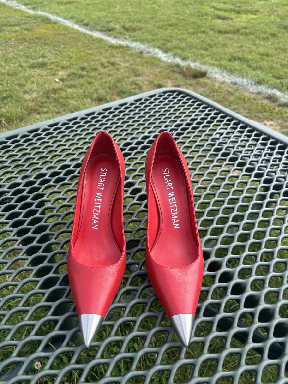 Stuart Weitzman STUART CAPSIZE 85 Pump Size 7.5B Red Brushed SILVER MSP$495