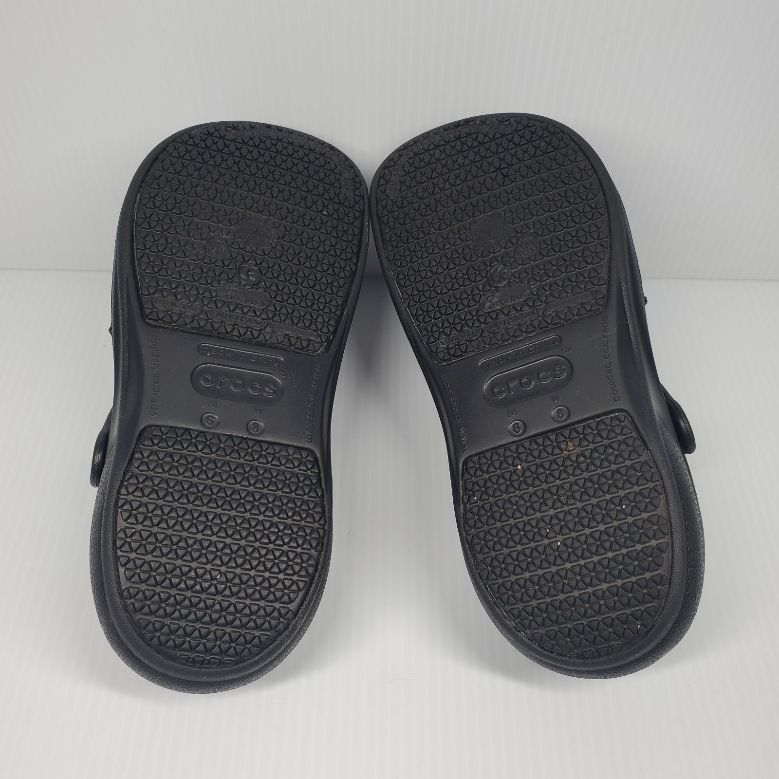 Unisex Classic Clogs Slip On Ultra-Light Water-Friendly Black Shoes W8 M6