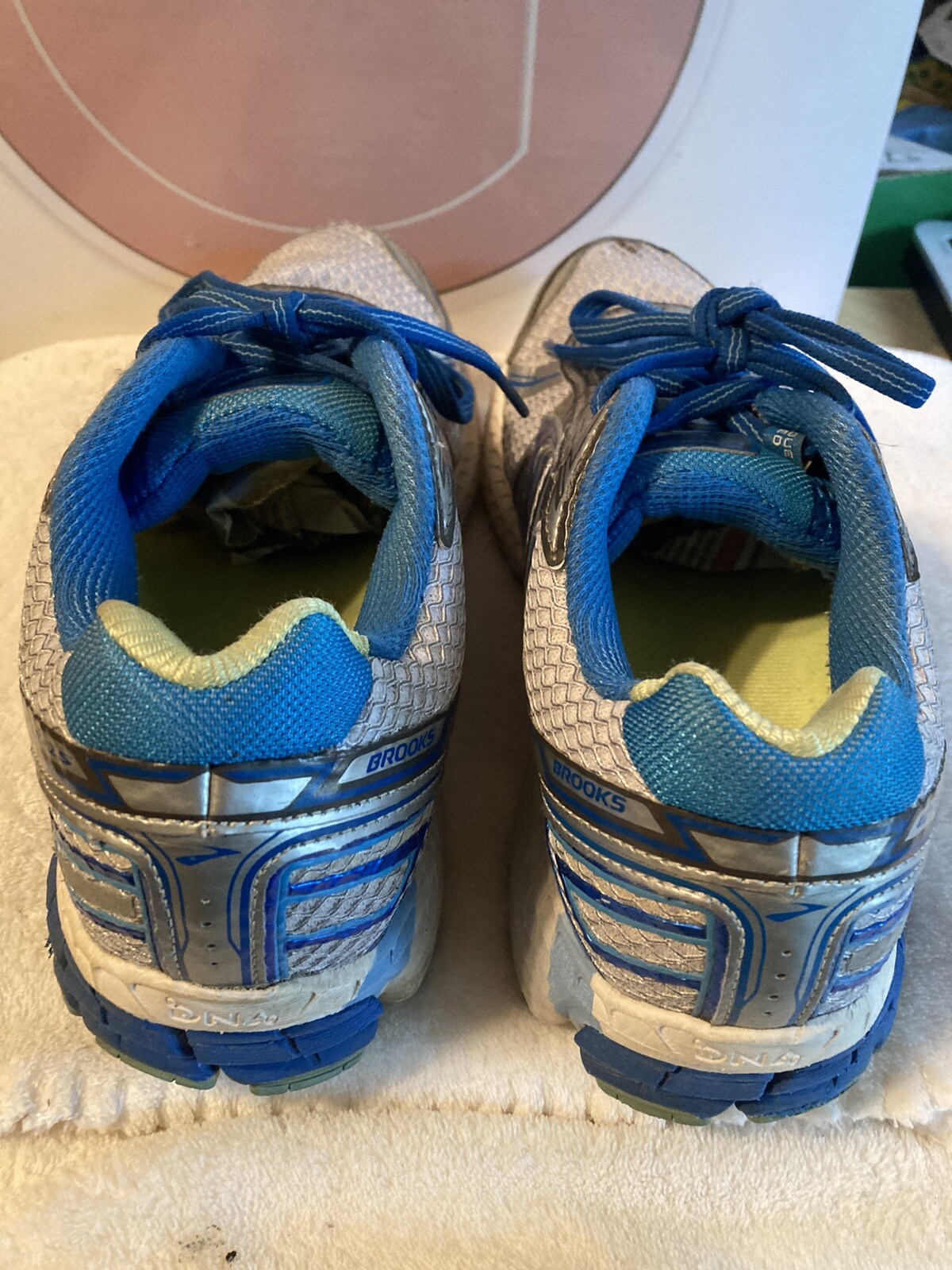 Brooks Adrenaline GTS women’s size 9.5B Silver/blue Please See Description Belo