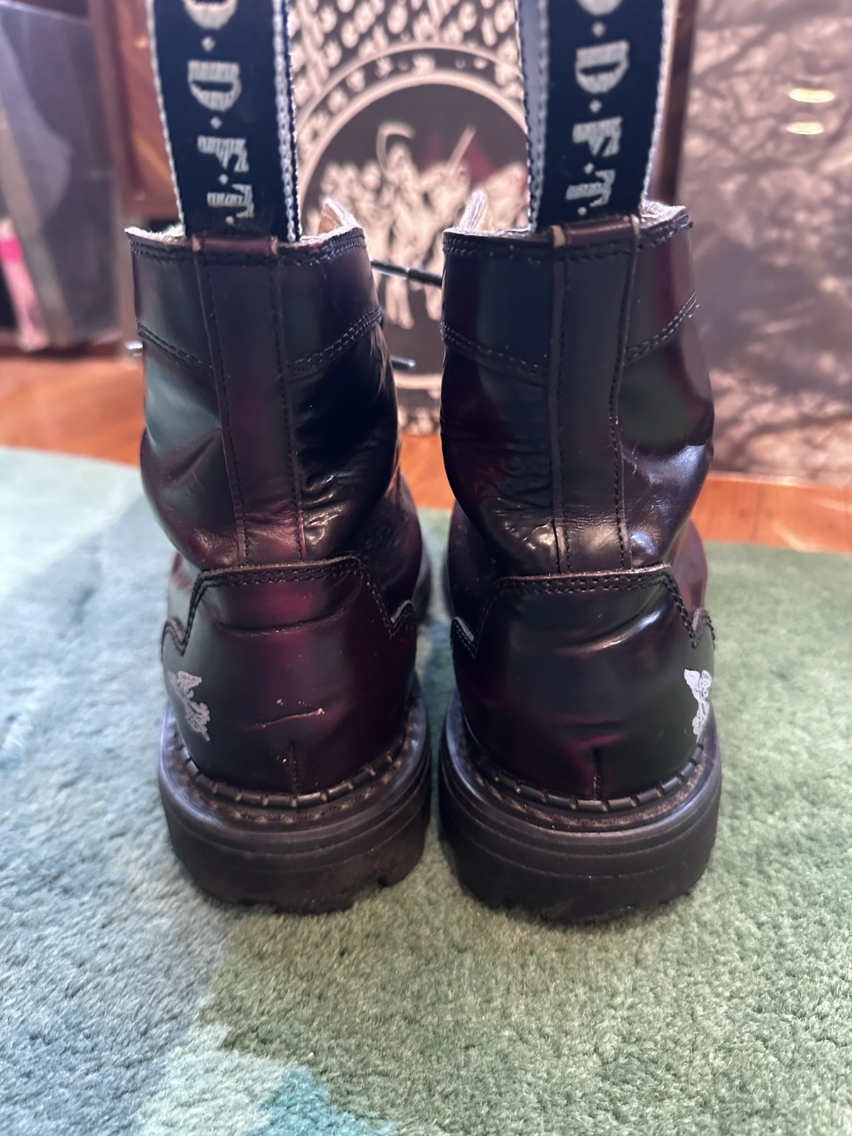 Fluevog VINTAGE Angels Derby Swirl 6-eye burgundy ankle boots (Poland) – US 7.5