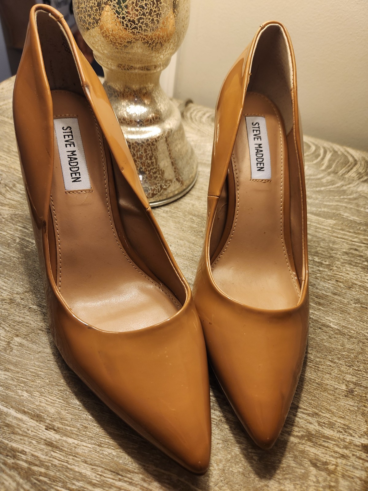 Steve Madden Camel Patent Pointed-Toe Pumps- Size 8
