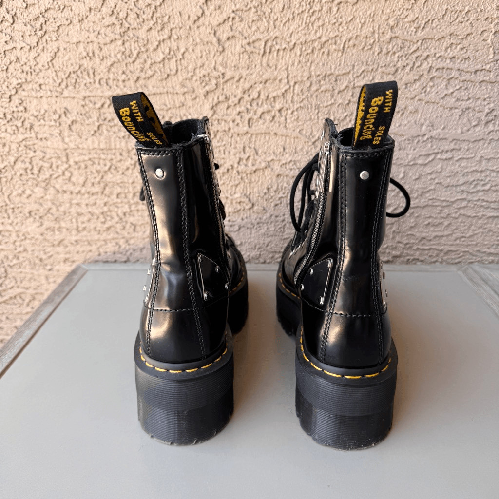 Dr. Martens Jadon Max Rebel Platform Boots Womens 10 Metal Plate Black Leather