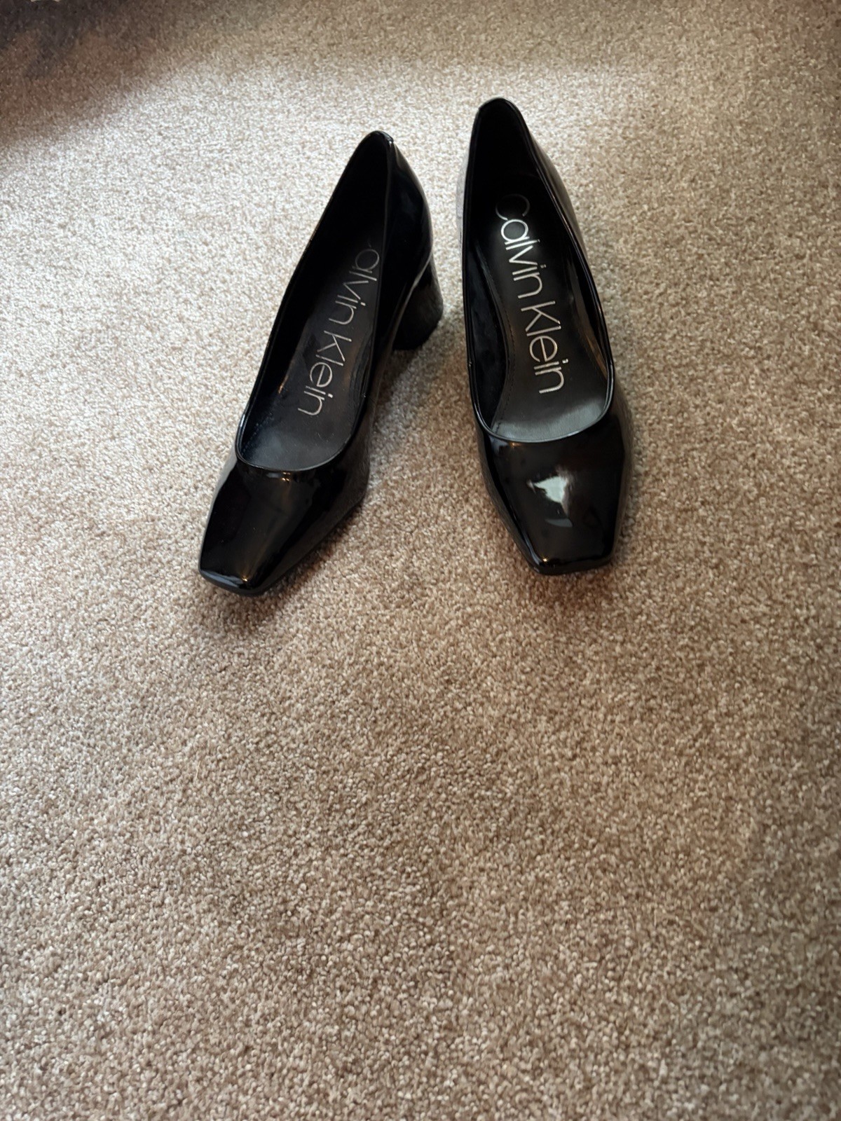 Calvin Klein Women’s Black Patent Leather Block Heel Pumps Square Toe Size 7M