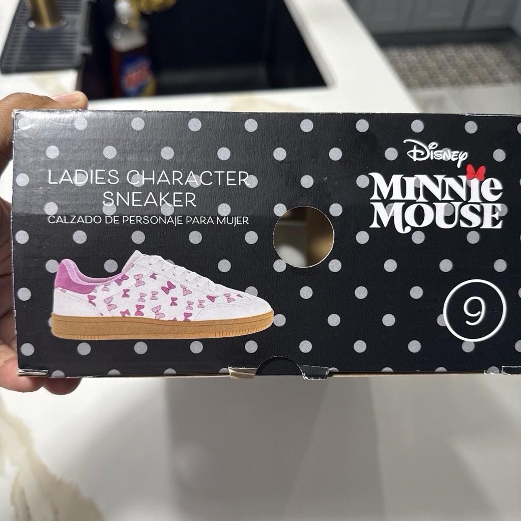 Disney Mickey Mouse Ladies Shoes Size 9 New In Box with Tags