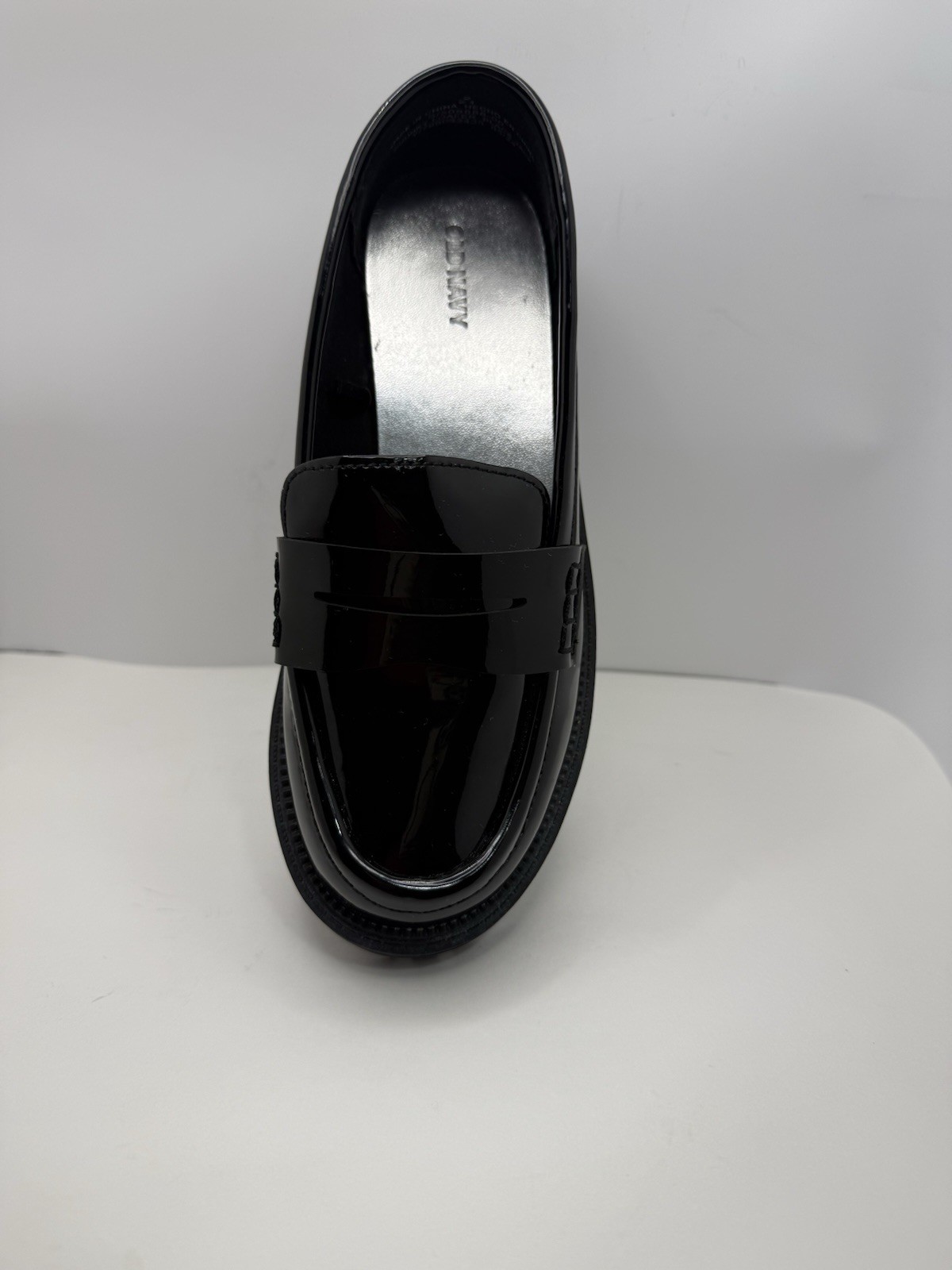 Old Navy kids Black Patent Leather Loafer Flats Slip On Comfort US Size 2
