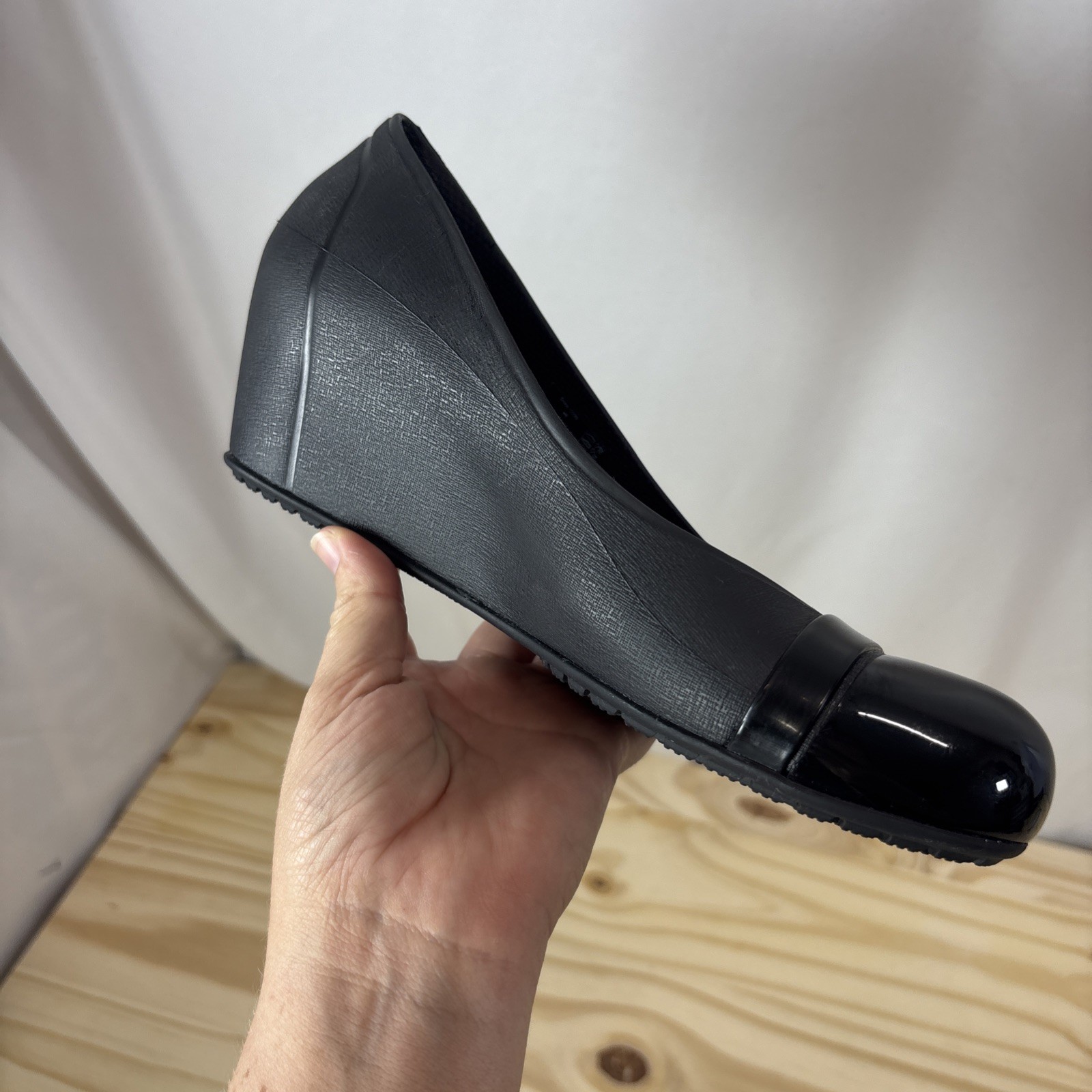 Crocs Wedge Heels Black Croslite Patent Cap Toe Detail Comfort Shoes Womens 8