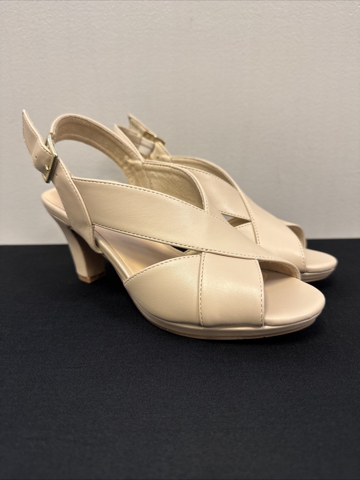 Easy Street Christy Women’s Dress Sandal Shoes Size 6 M Style 31-8624