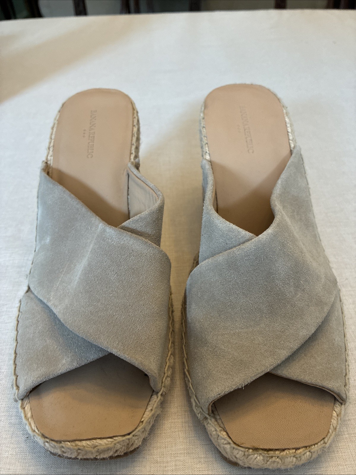 Banana Republic, Wedge, Sandal, Color Sand, Size 8.5 NEW