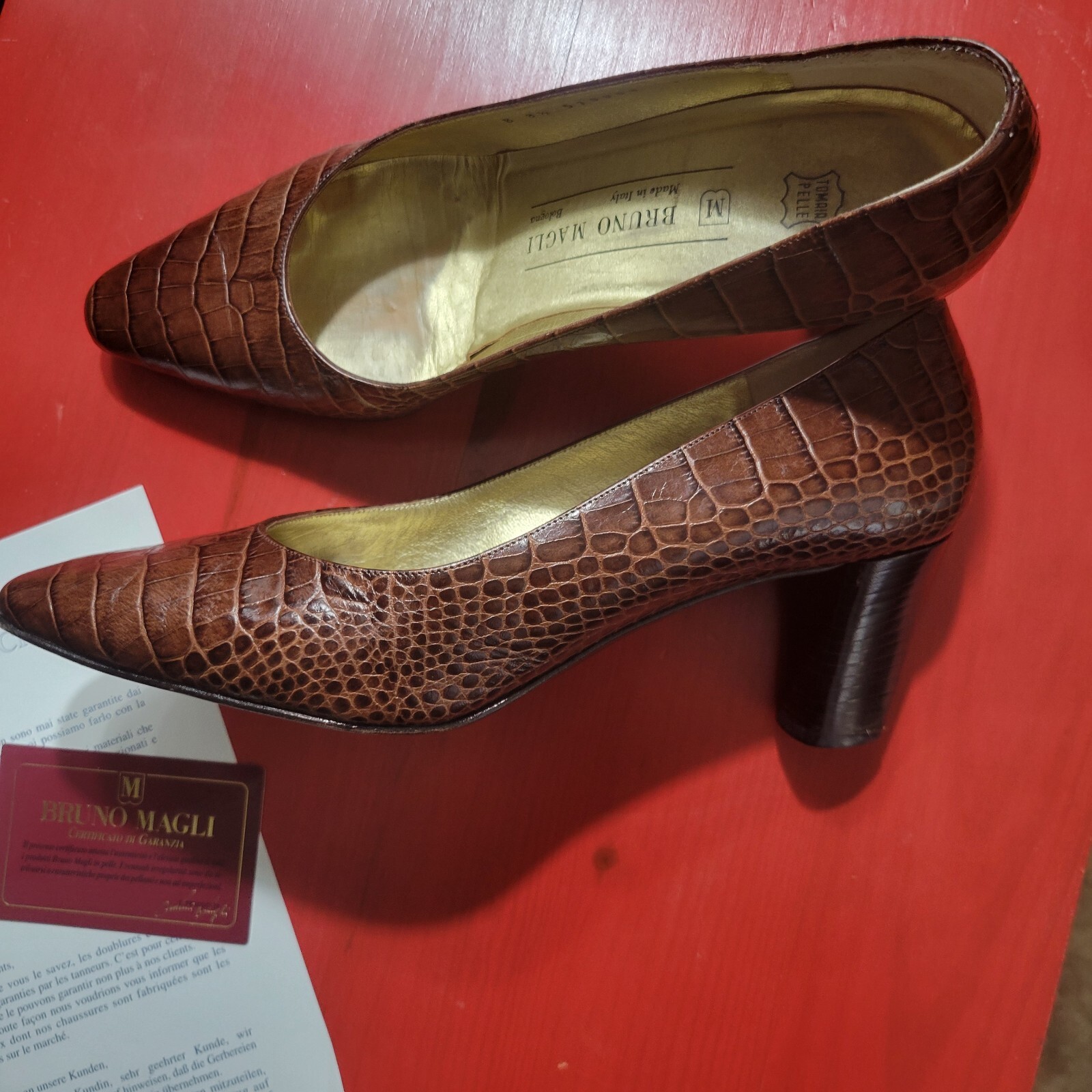 Vintage Bruno Magli Women Pumps Brown Embossed Reptile Print 2.5 In Heel Sz 8.5B