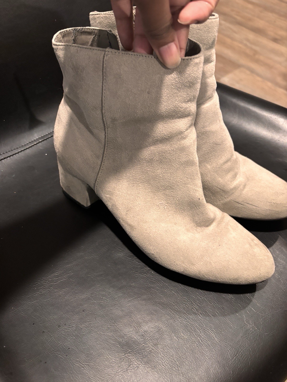Esprit Women’s Beige Suede Ankle Boots Pointed Toe Side Zip Block Heel 8