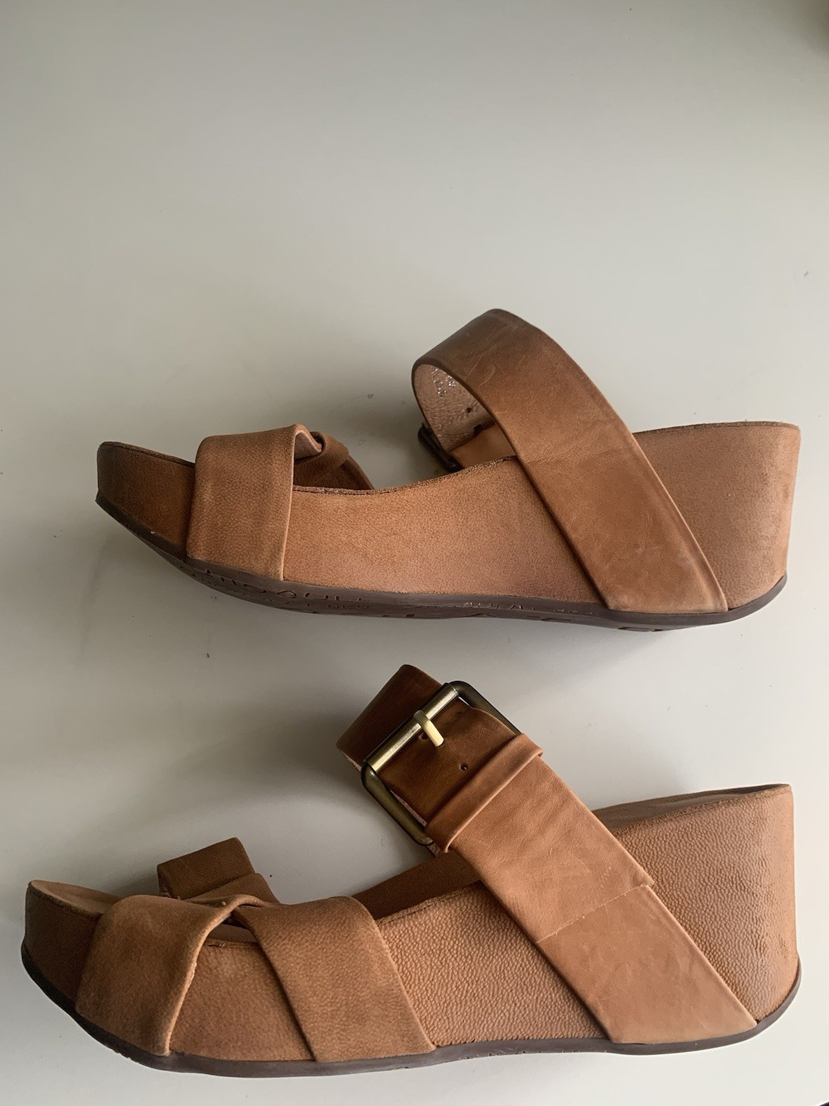 Chocolat Blu Leather Wedge Slide Sandals Brown Buckle Comfort Women’s Size 7.5