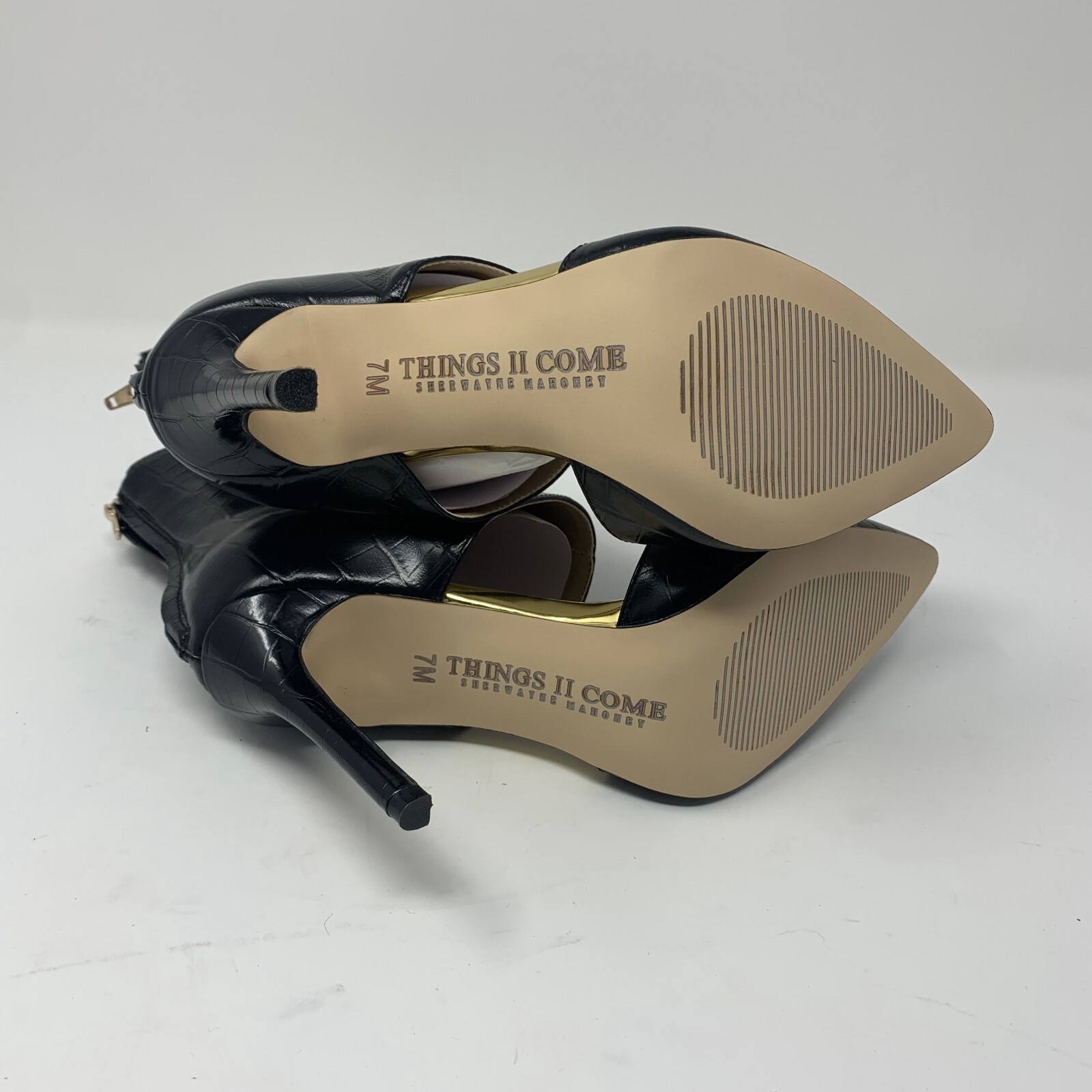 Things II Come Jelyn Luxurious Shooties Women’s 7 M Black Leather Back Zip S0635