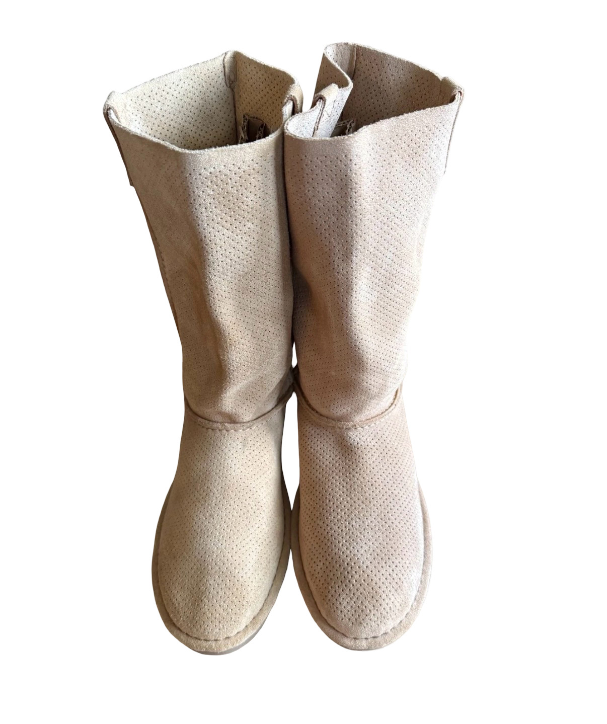 UGG TAWNY PERFORATED UNLINED SUEDE BOOTS | WOMEN’S 9 | TAN