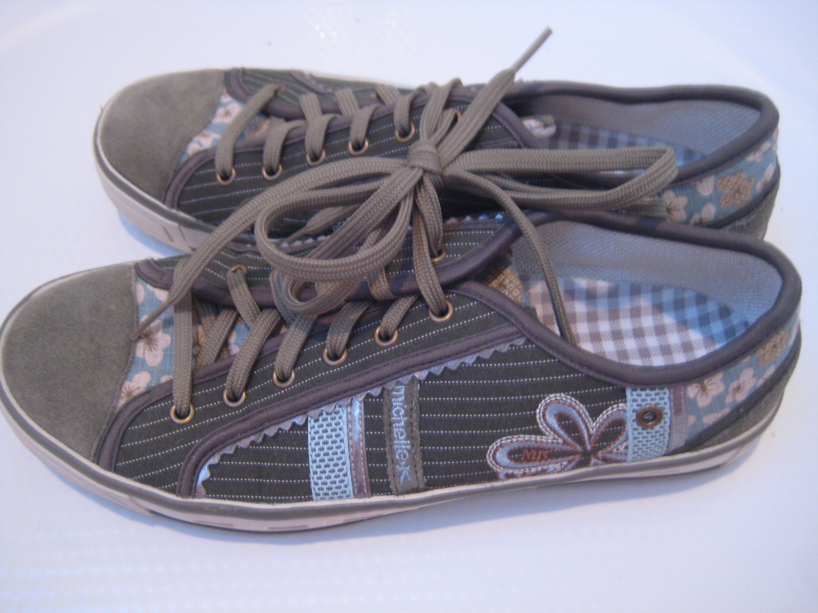 Floral Michelle K Athletic Walk Tennis Shoes Women 7.5 7 1/2 VTG Retro Sneakers