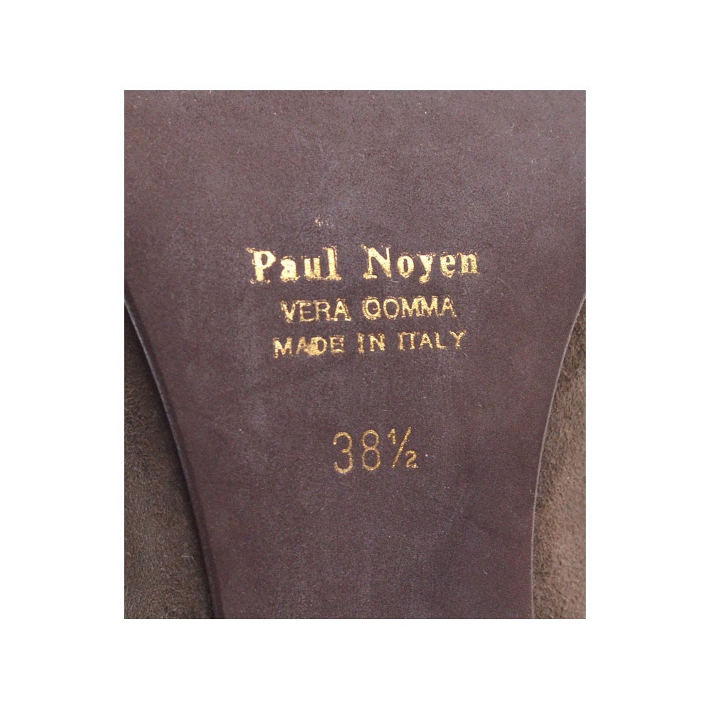 Paul Noyen Pumps Ladies size 38.5 / 8 M Round Toe Brown Suede Slip Heels Shoes