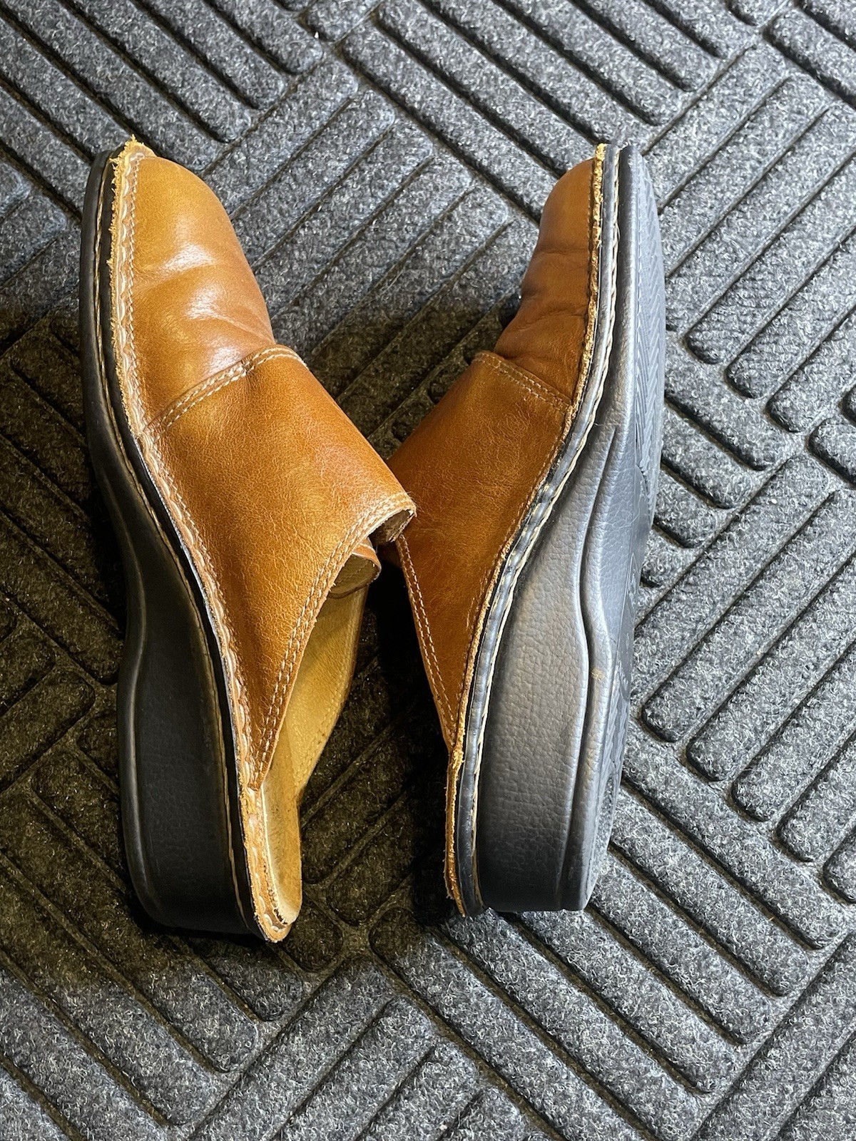 Finn Comfort Orb Women’s Brown Leather Clogs Size EU 41 US 10-10.5