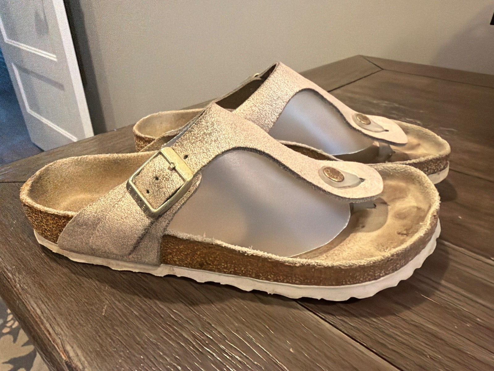 BIRKENSTOCK Gizeh Metallic Beige Tan Thong Sandals Women`s EU 36 US 5 – 5.5