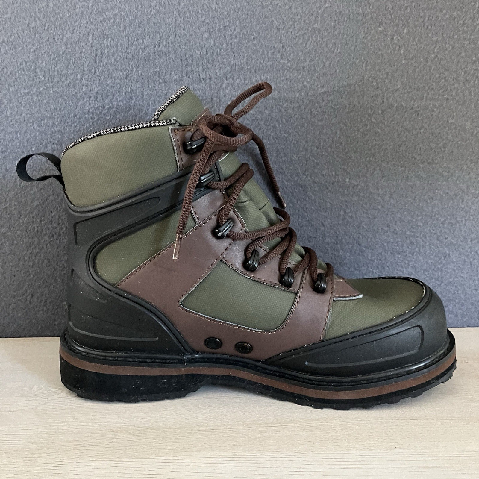 LL Bean Womens 6 Wide Wading Fishing Boots Waterproof River Studded EVA Foam