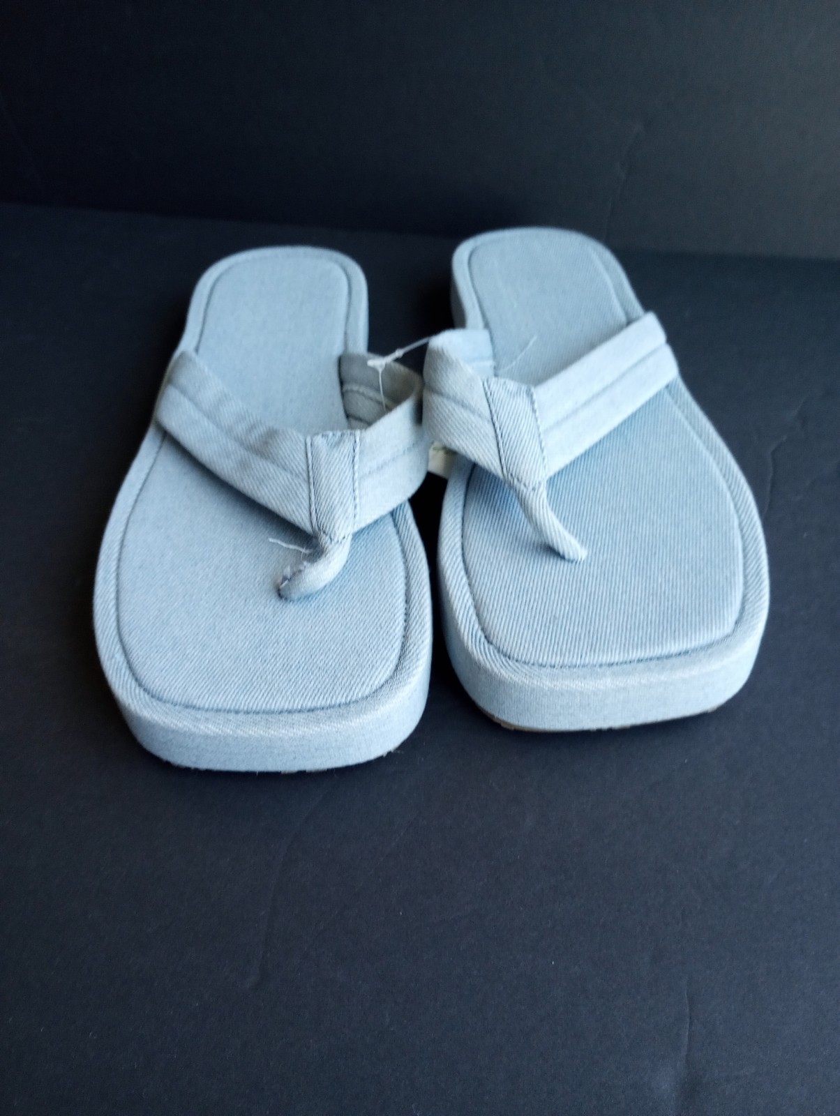 NWT Aerie Square Toe Flip Flop Denim Size 7