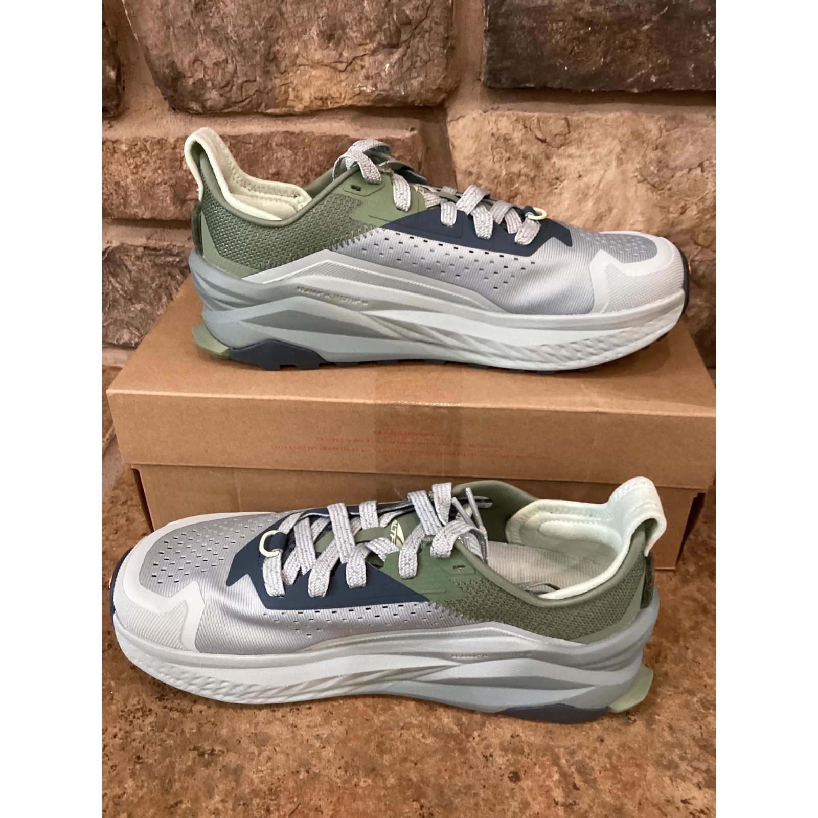Altra Olympus 6 Womens Trail Running Shoes Gray Shadow AL0A85NK223-085 Size 8.5