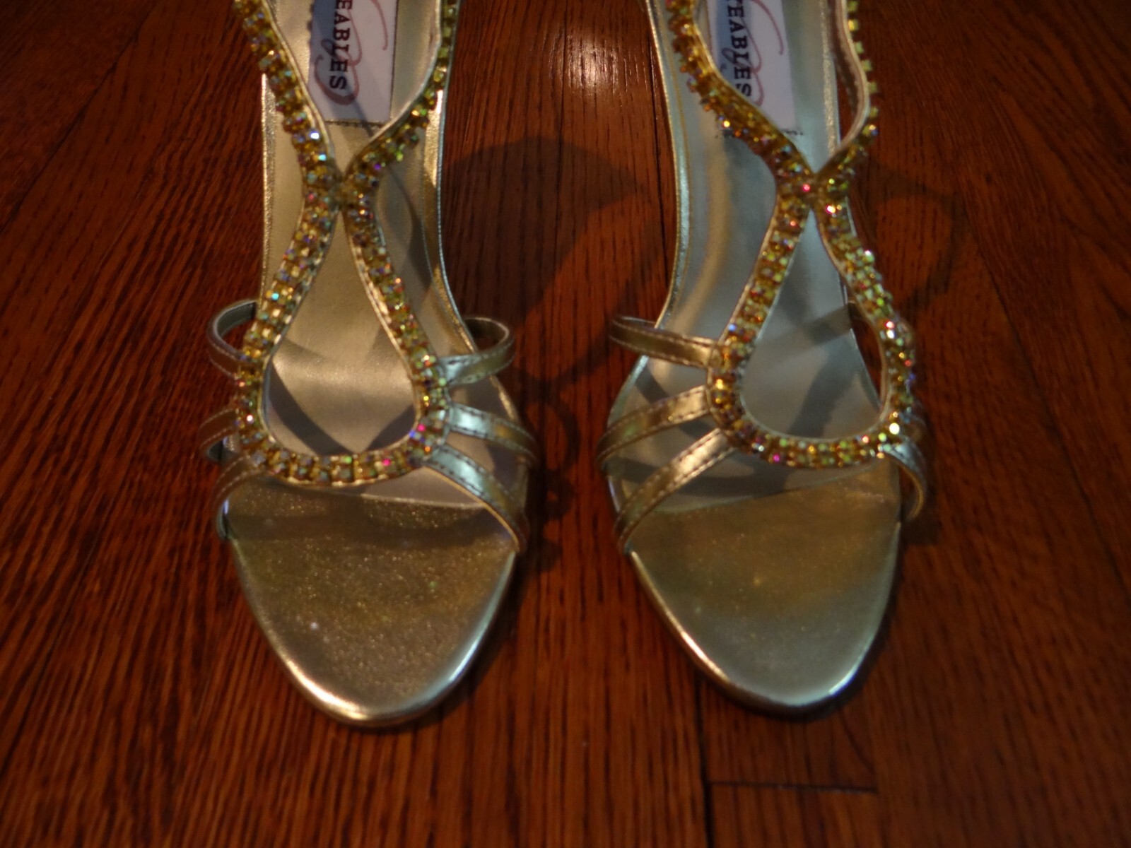 NWOB Dyeables gold crystals sandals heels 7.5 shoes Jodie strappy glamour