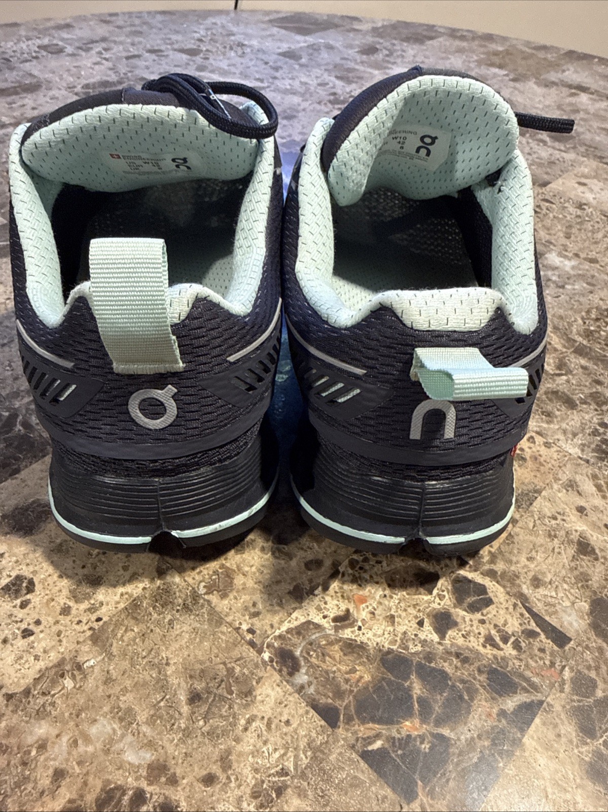 On Cloud Running Cloudflyer Black Mint CloudTec Helion Running Shoes Women’s 10