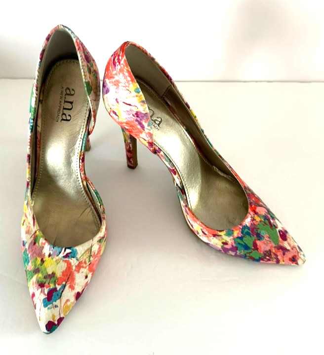 A.N.A Floral Fabric Pointy Toe High Heeled Pumps~~Shoe Size 6.5