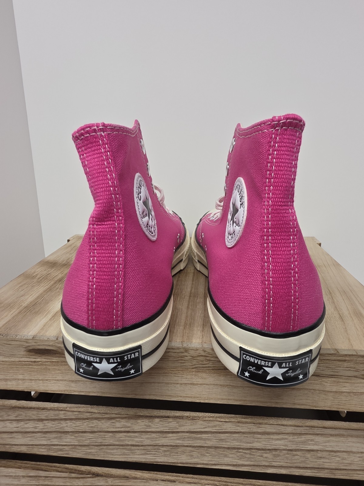Converse Chuck 70 High Top Canvas Sneakers ‘Pink’ – 10 Women /8 Men A08184C 1046