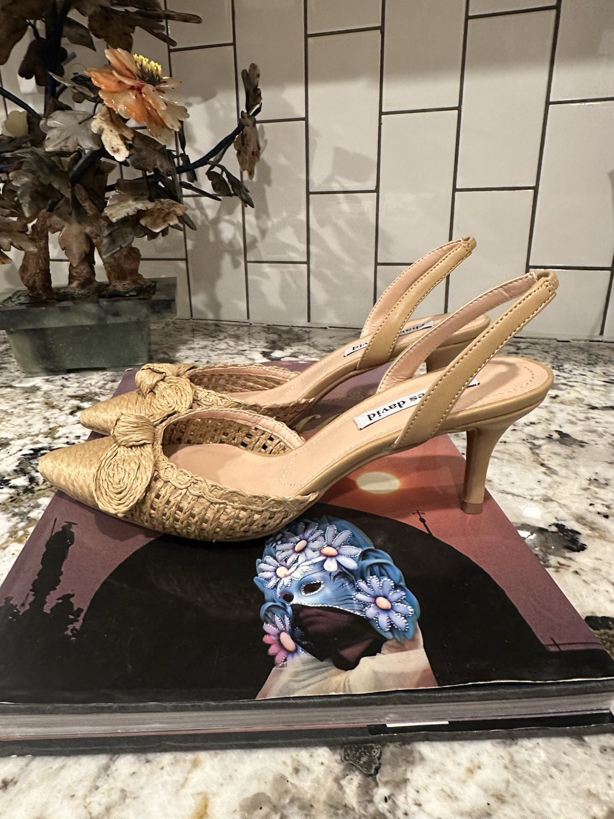 Allyson Charles David Beige Slingback Pointed Toe Slip On Heels nude color 8.5