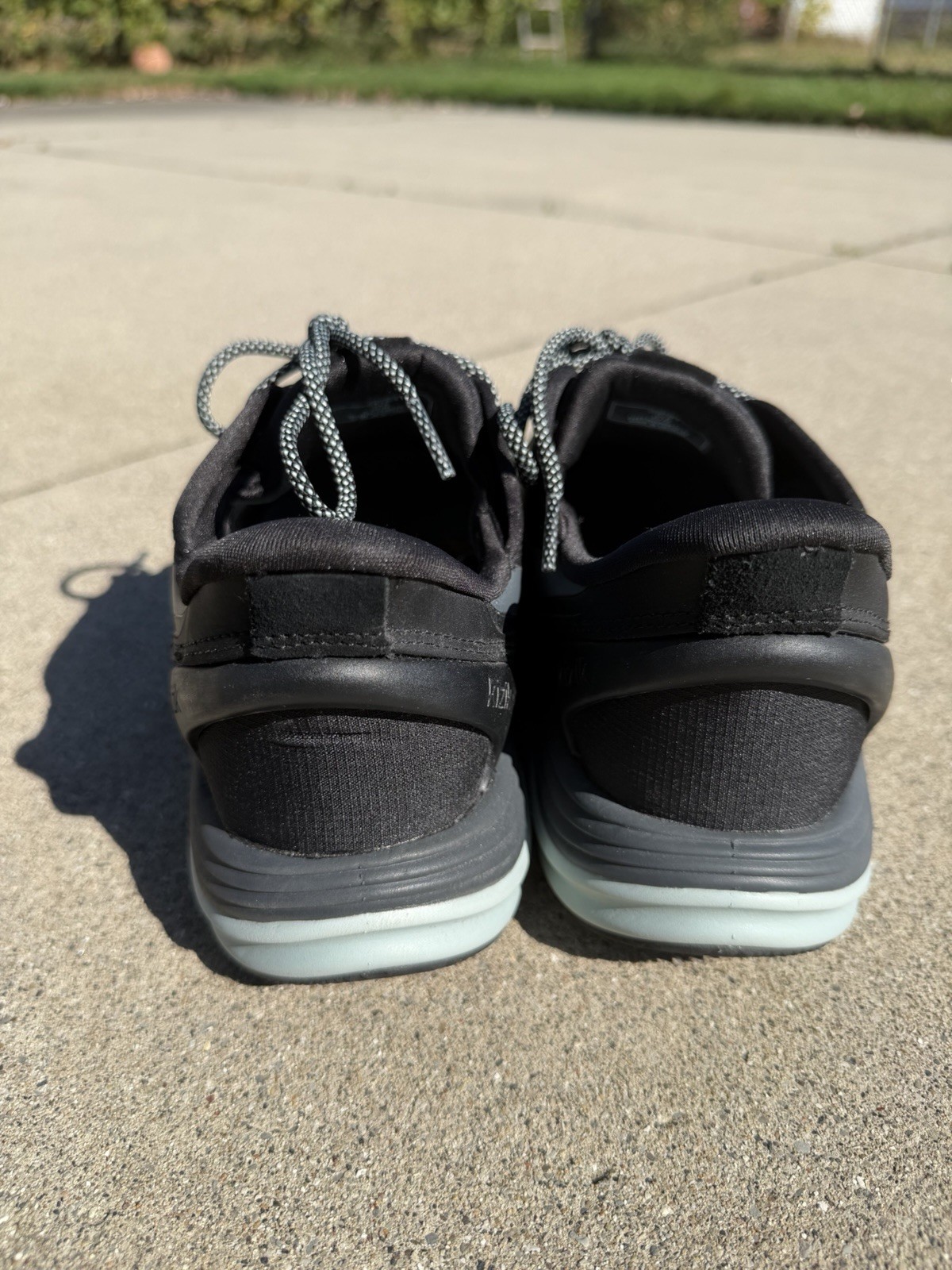 Woman’s Kizik London All Terrain Shoes Size 10.5 UK 8 EU42 D4VT WLONBK15-1D
