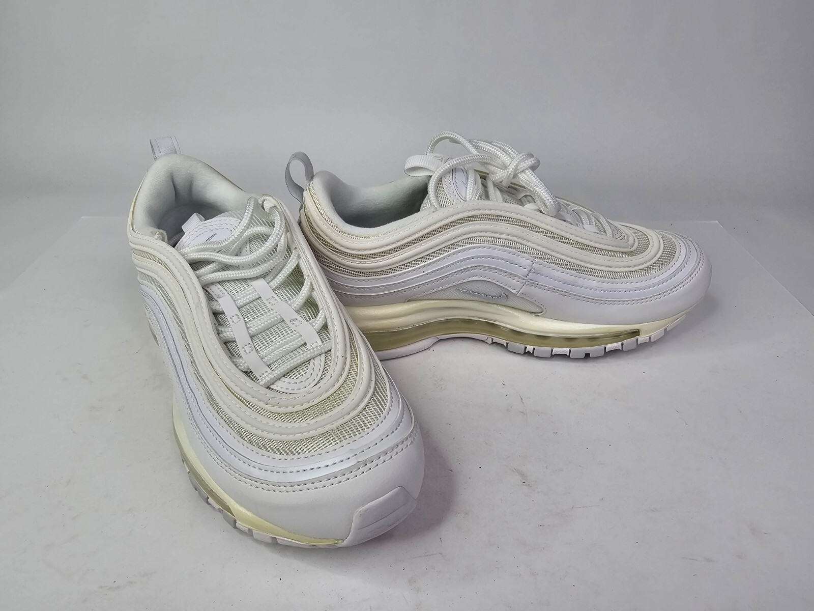 EUC! WMNS NIKE AIR MAX 97 WHITE-WHITE-PURE PLATINUM SZ 6.5 [921733-100]