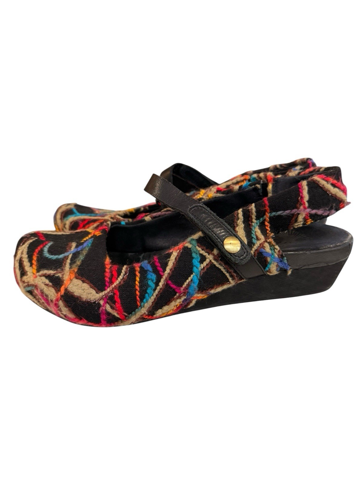 OTBT Clogs Mary Jane Size 10M Comfort Shoes Colored Yarn Hidden Wedge Wool