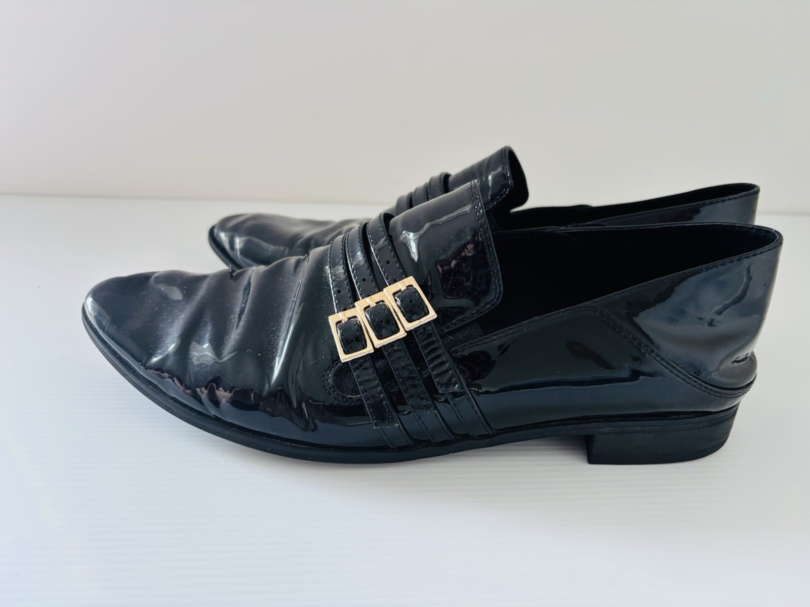 Midas Black Patent Leather Loafers Triple Buckle Womens Shoes Size 40 / 9