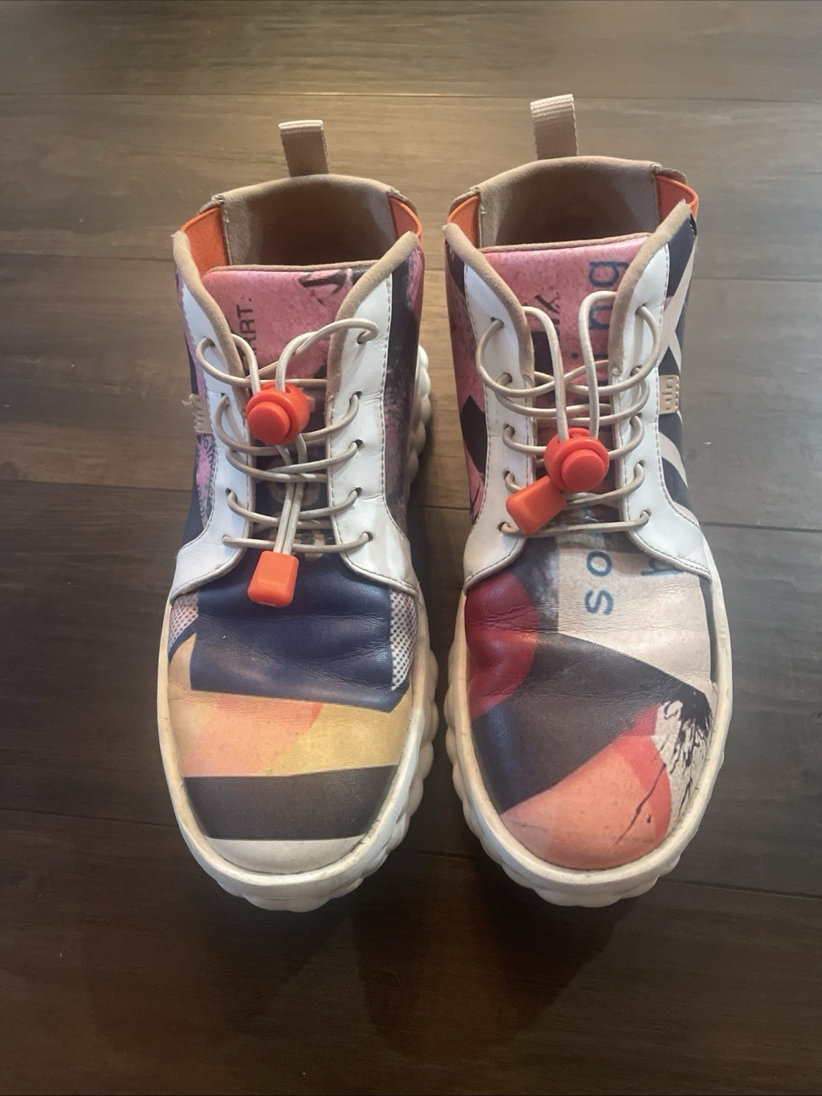 UIN Womens Back to 90’s Las Ramblas VIII Art Shoes. Bubble Sole Sneakers. Size 8