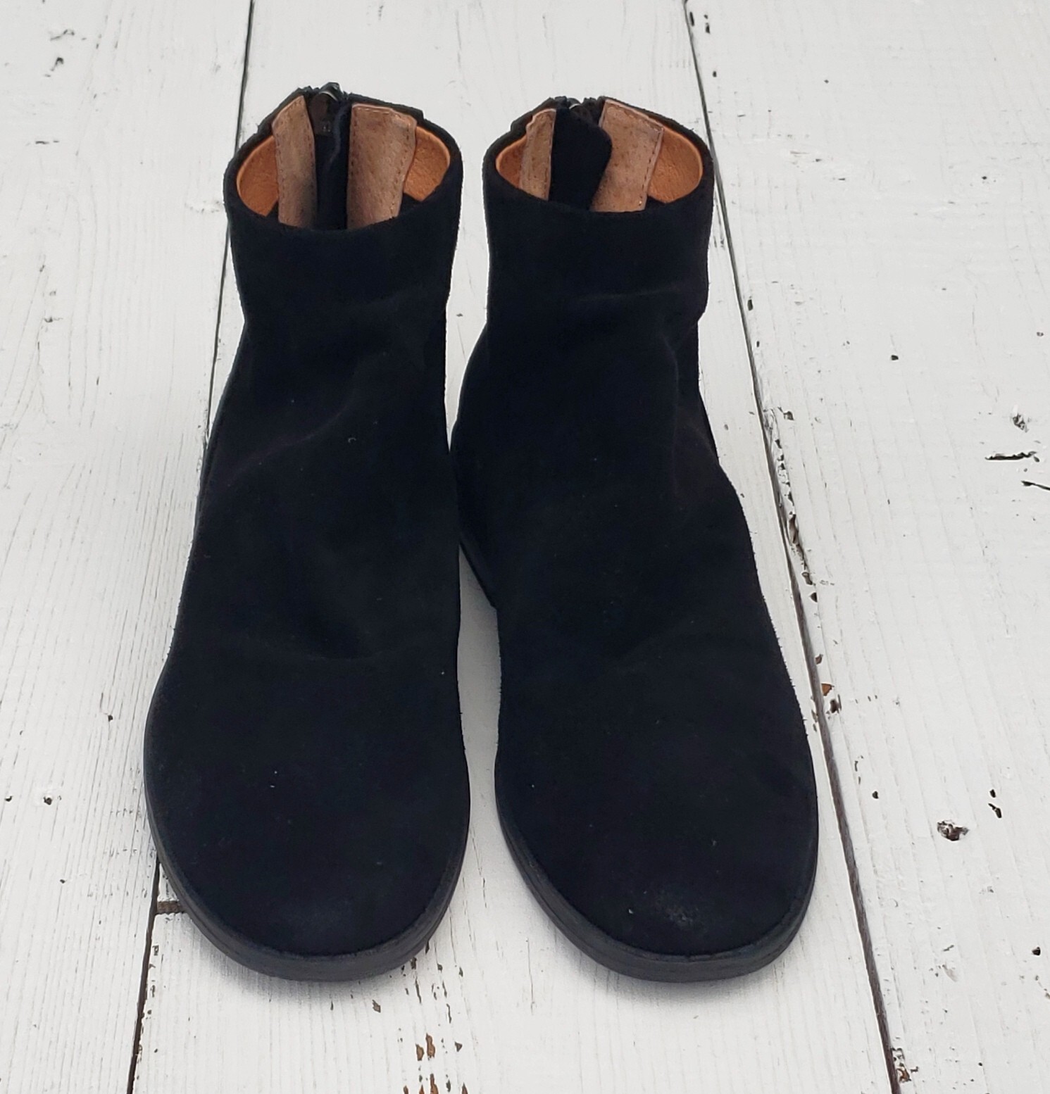 GENTLE SOULS Emma Suede Zip Bootie Black Size US 6 / UK 3.5 / EU 36 NEW