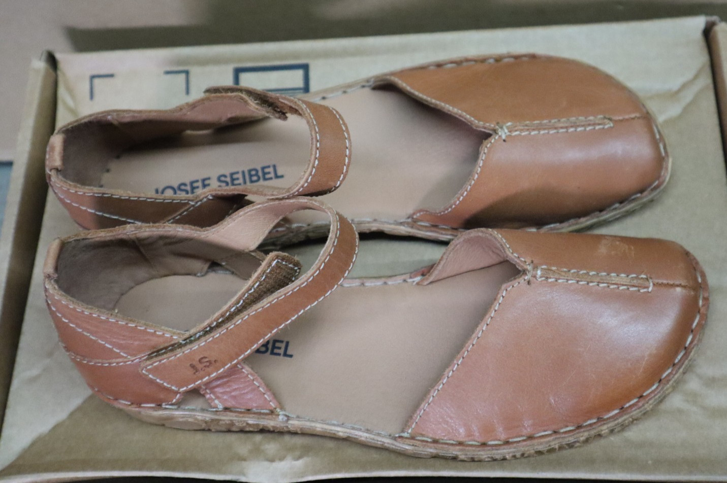 Josef Seibel Rosalie 42 Yellow Leather Comfort Sandals US Womens Size 7.5