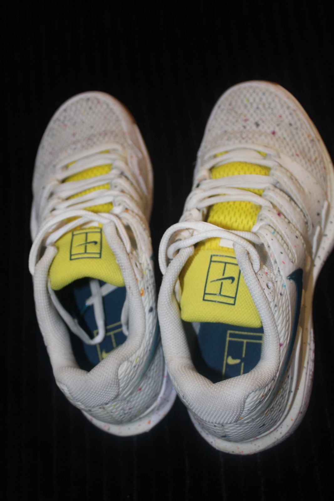 Size 8.5 – Nike Court Air Zoom Vapor X HC White Speckled W