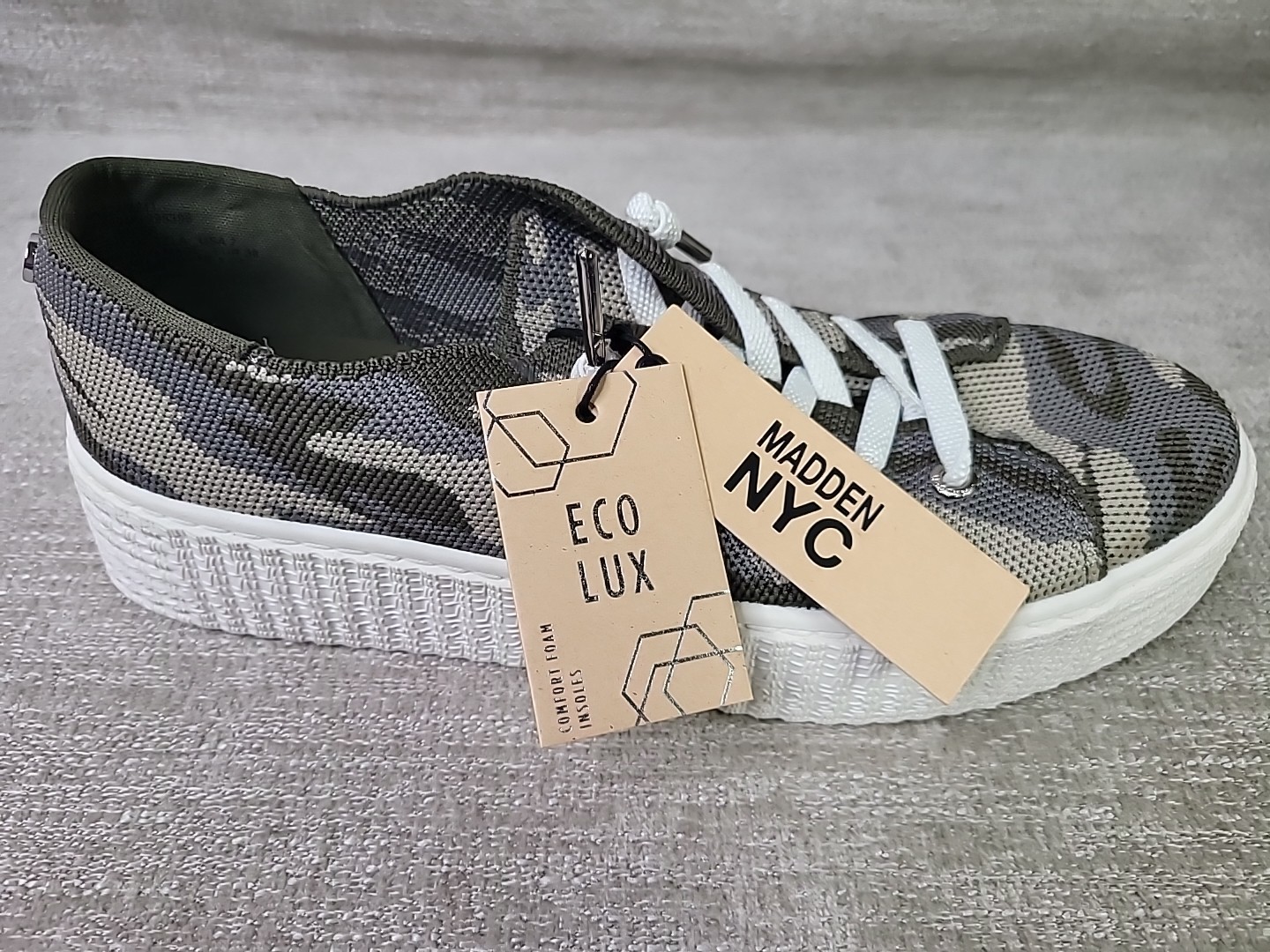 Madden NYC Women’s Platform Glycerine Camo Eco Lux Comfort Sneakers Size 7 NEW