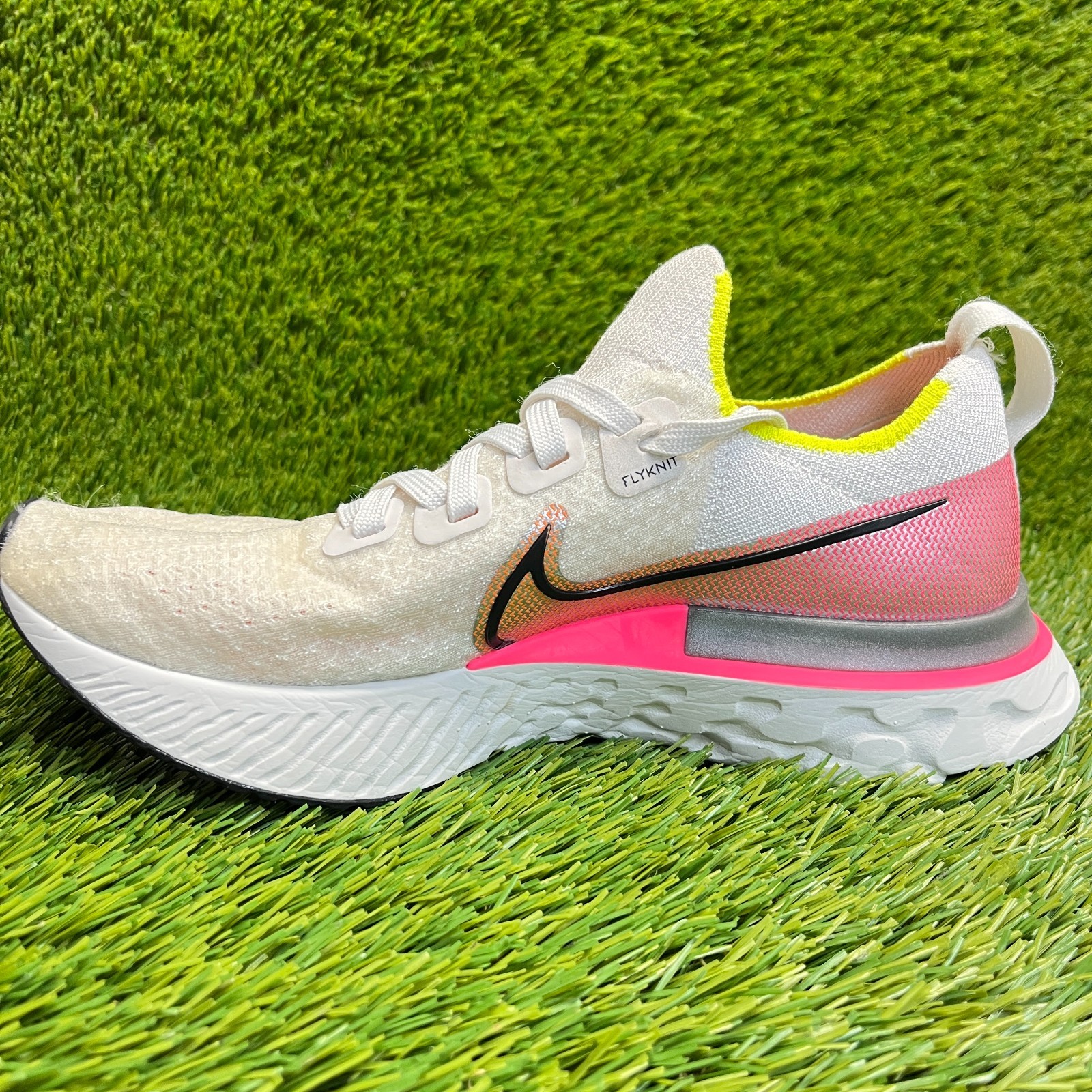 Nike React Infinity Flyknit 3 Womens Size 7.5 White Pink Running Shoes Sneakers