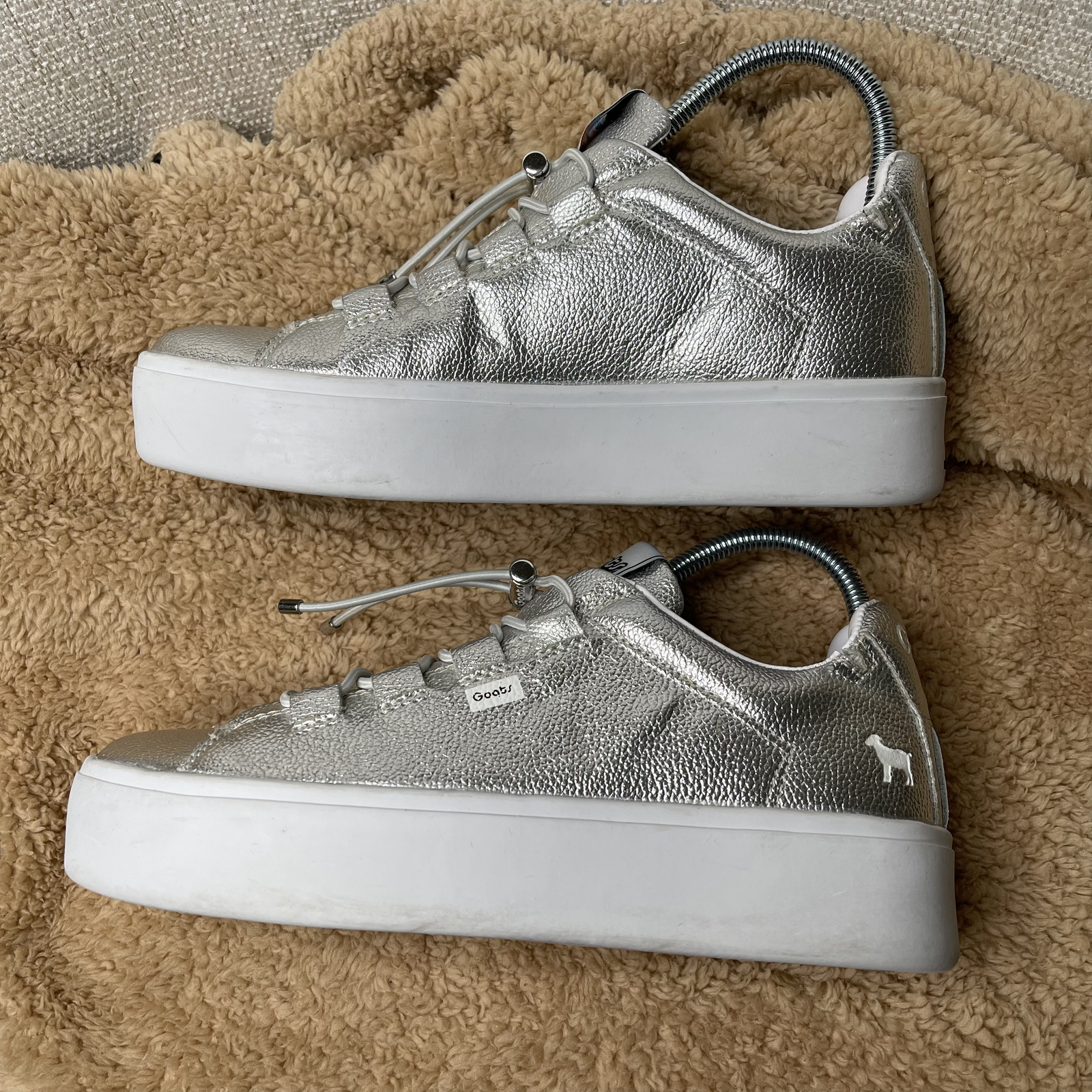 Goats Silver Metallic Platform Sneakers Women Size 4 Leather Upper