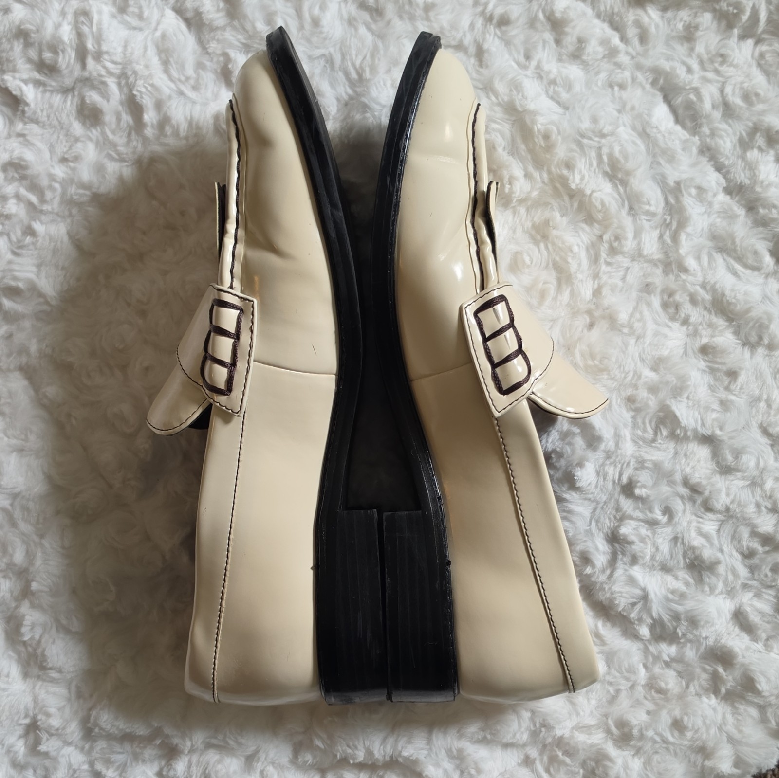 Franco Sarto Alonzo Loafers Women’s 8.5M Ivory Fringe Preppy Flats Slip-On