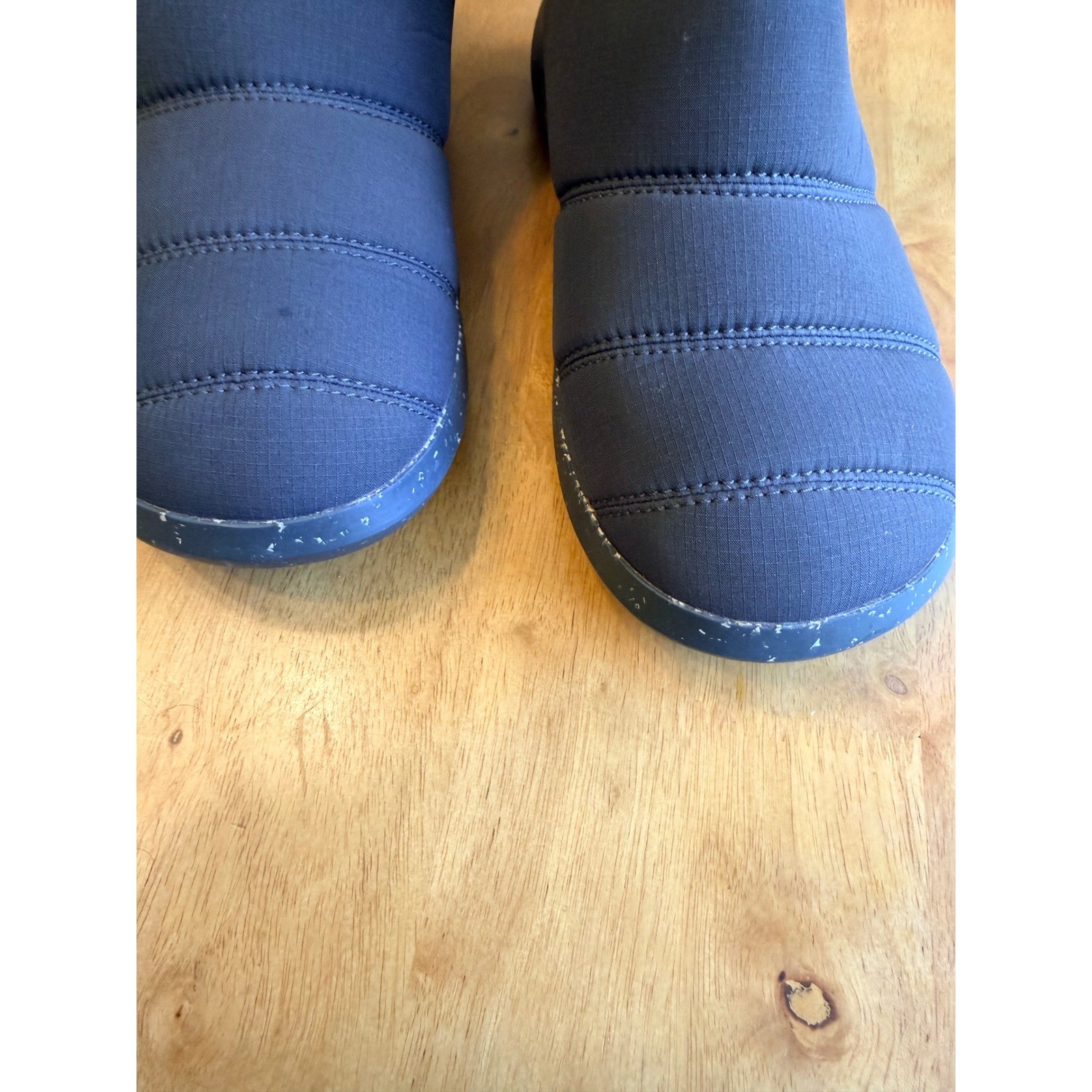 REI Co-op Campwell Insulated Booties Black Quilted Camp Slippers Womens 7