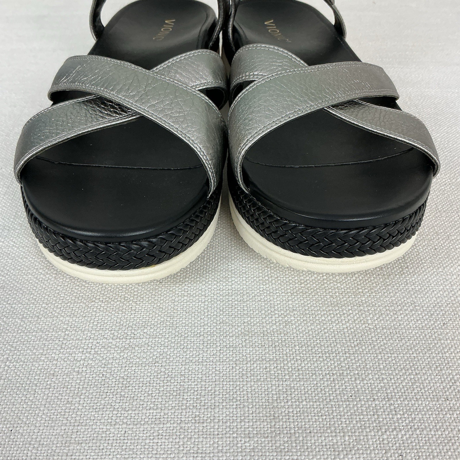 VIONIC Women’s Mar Strappy Metallic Pewter Black Leather Platform Sandals 10W