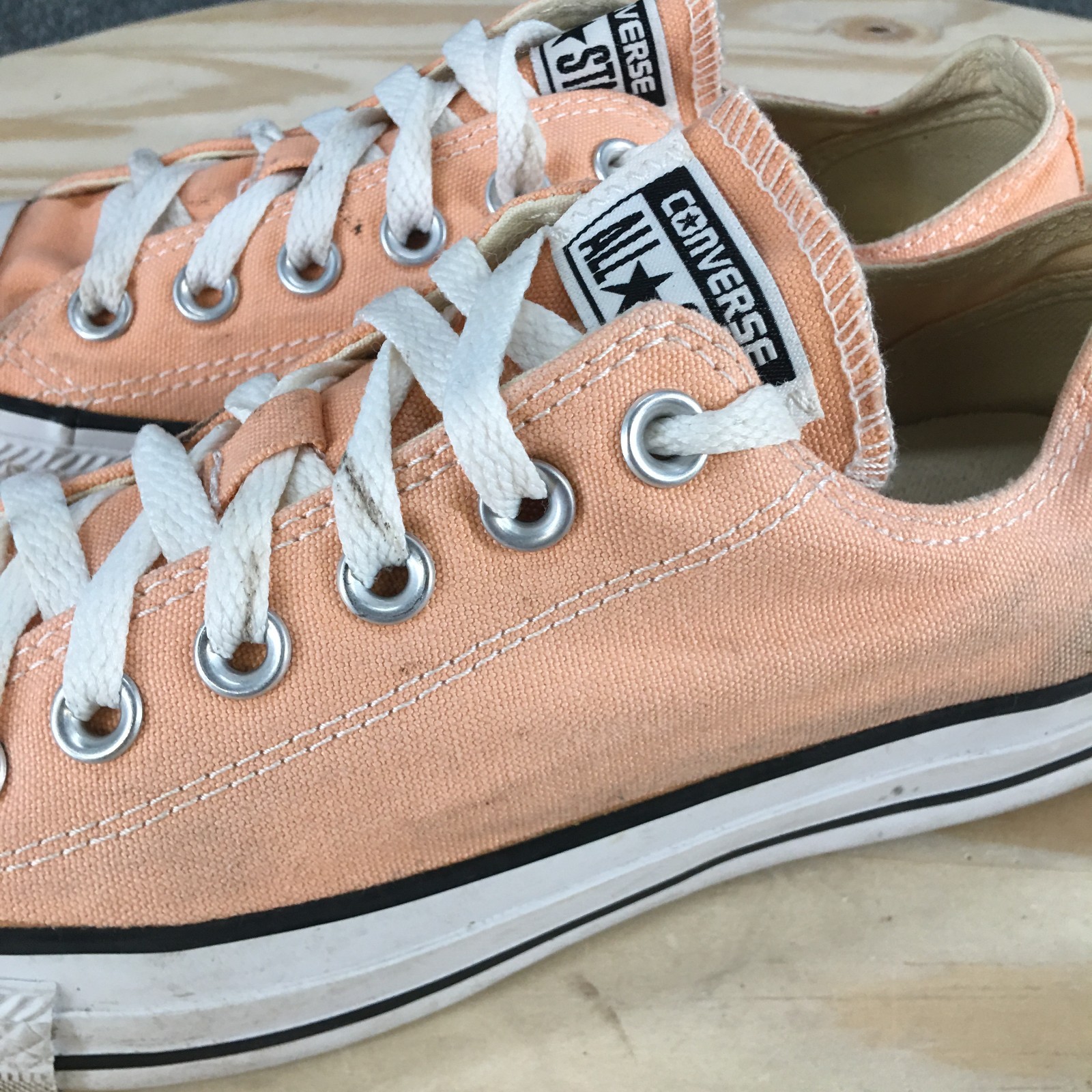 Converse Shoes Mens 5 Womens 7 Chuck Taylor All Star Low Top Sneakers Pink