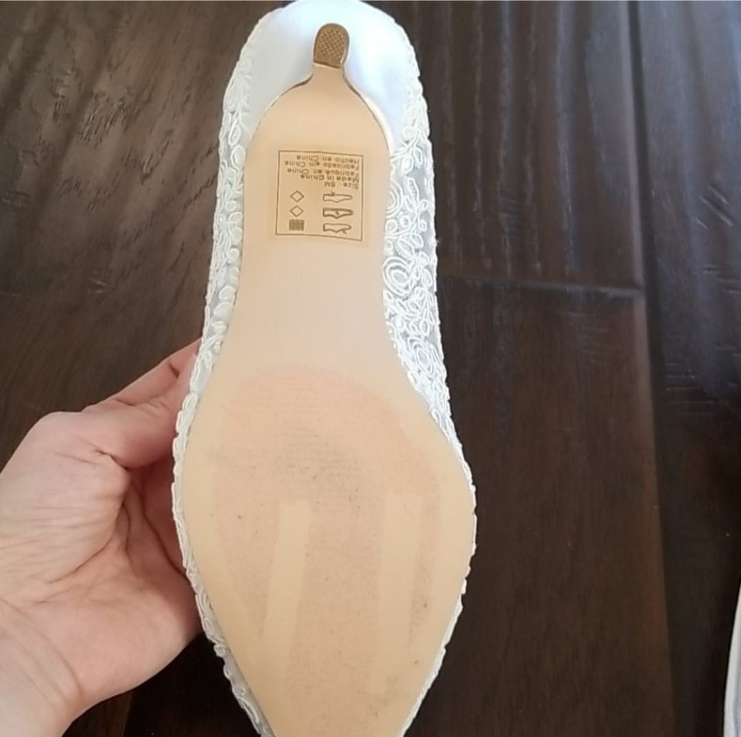 David’s Bridal White Lace Heels – Size 6M (Worn Once)