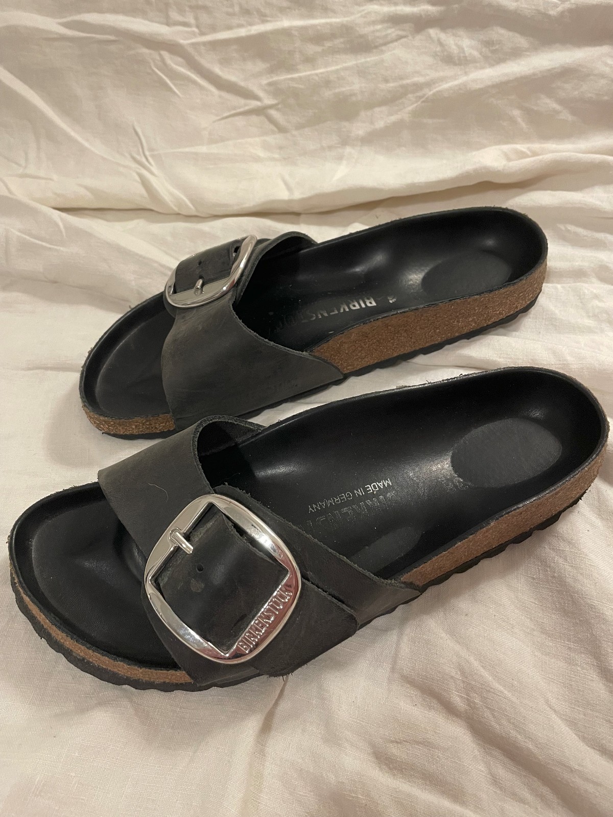 Birkenstock Madrid Big Buckle Sandals – Black Oiled Leather – EU 38 (7-7.5)