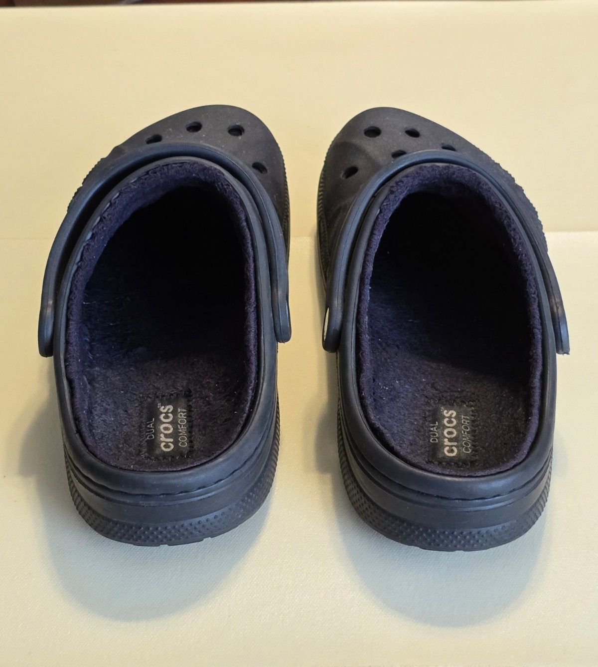 Crocs Baya Black Lined Clogs Slip on Unisex Size M10/W12