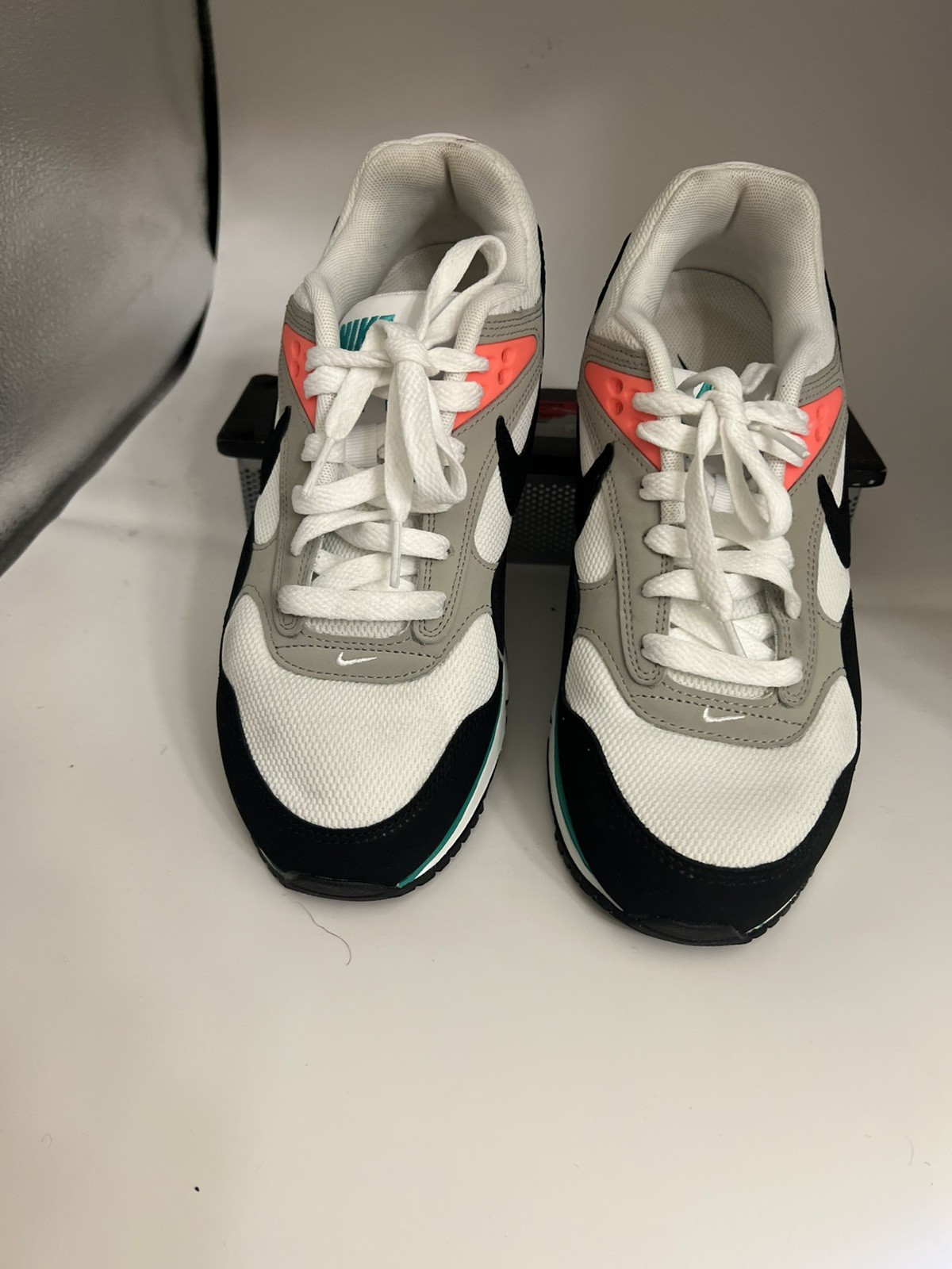 Nike Womens Air Max Correlate 511417-136 White Black Green Orange In Box Sz 8.5